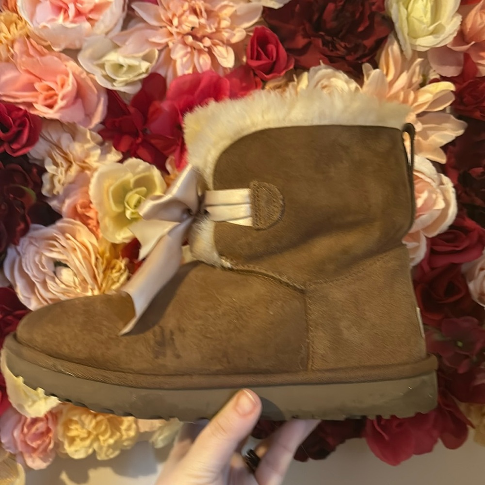 Ugg mini boots with pink bow